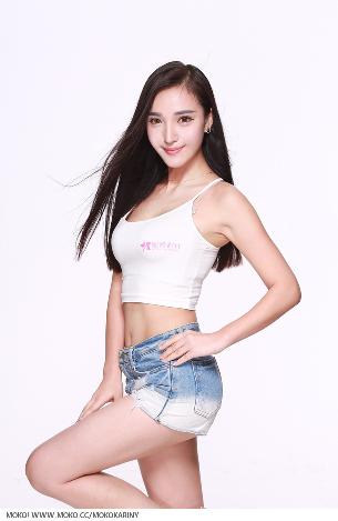 三男玩一女三A片