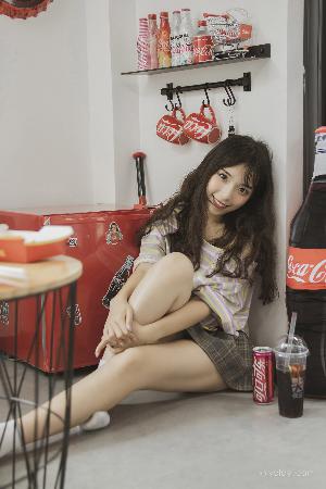 狂C亲女含苞欲H小黄文